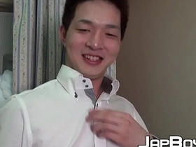 Young Japanese shoots loads of jizz after hard masturbation daddy japan gay porn