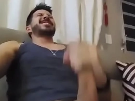 Mestiço (japonês brasileiro) batendo uma! hiroya japanese gay porn