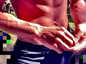 前編【個人撮影】逞しい肉体、日本の消防士の乳首、痛みと快感の板挟みで涎を垂らしながらチンポをしごく変態映像…！ japan boy porn gay