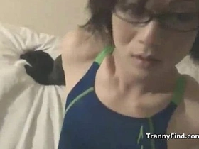 asian crossdresser jerking dom chinese gay porn